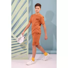 Костюм