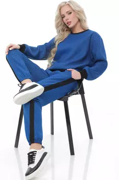 Костюм