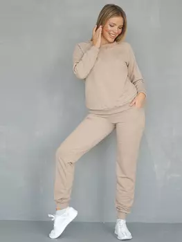 Костюм