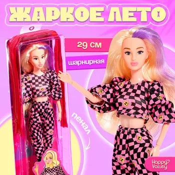 Кукла в пенале
