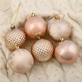 Ёлочные игрушки