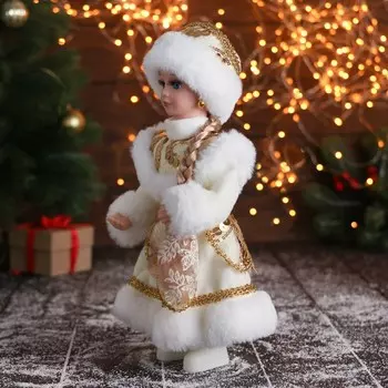 Снегурочка под елку