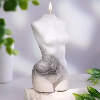 Свеча фигурная с бетоном
