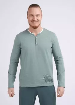 Свитер