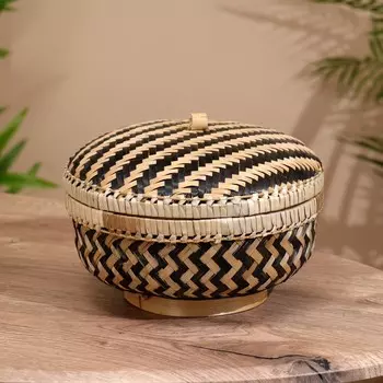 Корзинка с крышкой плетеная, из бамбука 22х22х14 см