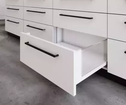 AXIS PRO L-500 мм, высокий H-168 мм, стеклянная боковина, белый