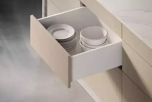 AXIS PRO push to open L-350 мм, средний H-120 мм, белый