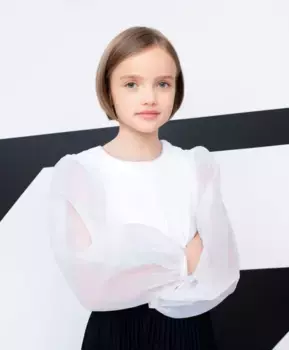 Блузка комбинированная с объемными рукавами белая Gulliver (140)