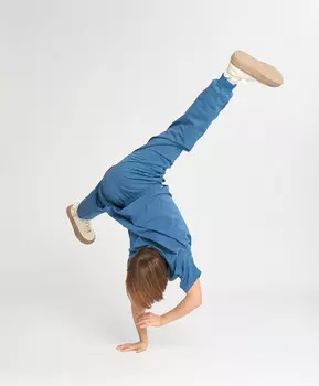 Джоггеры базовые детские утепленные с поясом на резинке синие Button Blue