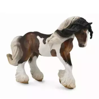 Тинкер жеребец пегий фигурка лошади