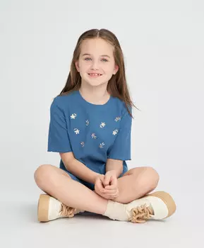 Футболка для девочки синяя облегающая с коротким рукавом и вышивкой Button Blue