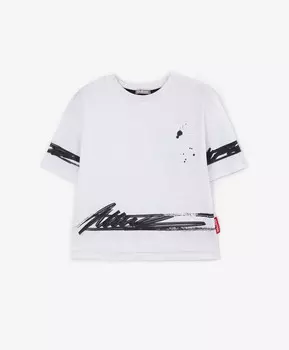 Футболка с фактурным принтом белая для мальчика Gulliver (98)