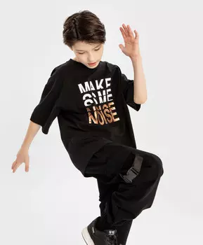 Футболка с коротким рукавом и металлизированным принтом черная для мальчика Button Blue (110)