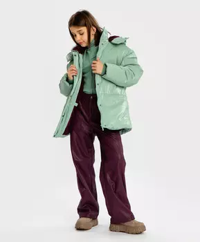 Куртка зимняя с капюшоном блестящая с эффектом мятости зеленая для девочки Button Blue (146)