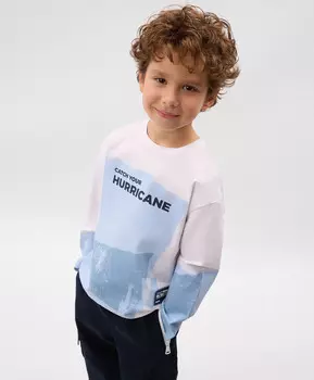 Лонгслив для мальчика с принтом белый Gulliver