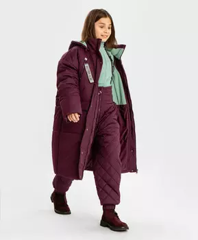 Пальто зимнее водоотталкивающее со съемным капюшоном темно-фиолетовое для девочки Button Blue (146)