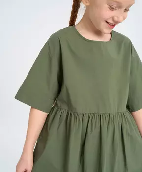 Платье с коротким рукавом для девочки зеленое оверсайз с карманами Button Blue