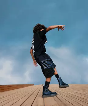 Шорты карго черные Gulliver (152)