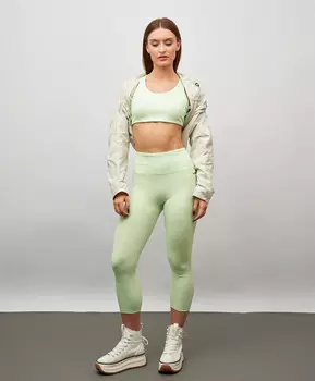 Топ спортивный с мягкими чашками и перекрестными бретелями для женщины салатовый Jumkey