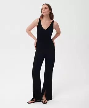 Топ вязаный полуприлегающего силуэта с V-образными вырезами на передней части и спинке черный GLVR (XL)