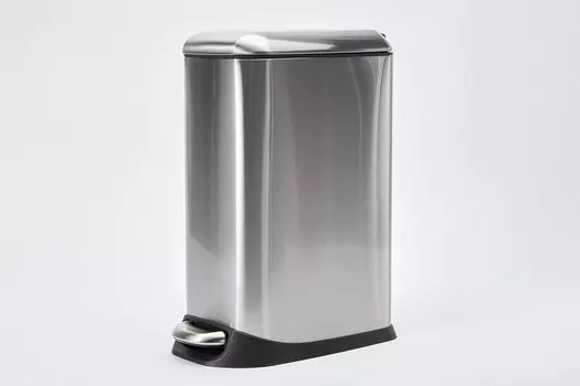 Бак для мусора с крышкой Optima