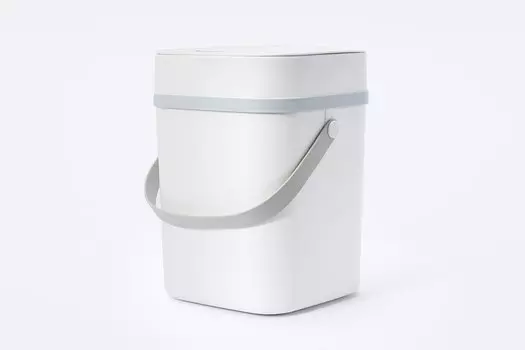 Бак для мусора с крышкой TG6000