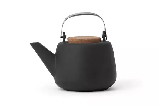 Чайник заварочный с ситечком Nicola