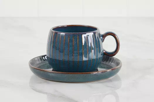 Чашка с блюдцем Comet