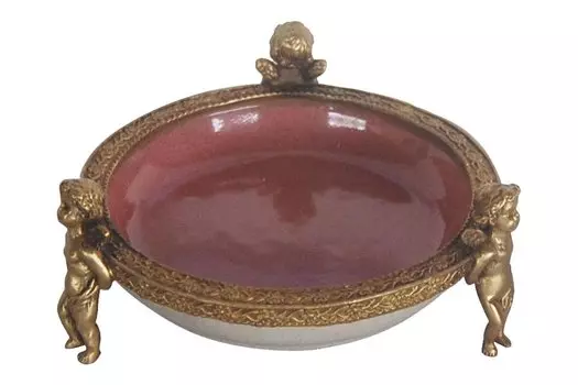 Декоративное блюдо на ангелах