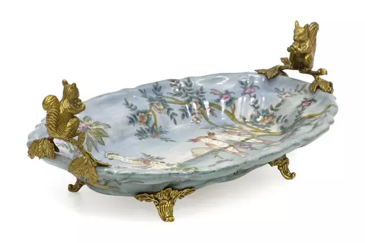 Декоративное блюдо с белками