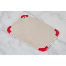 Доска разделочная с антискользящими ножками Chopper