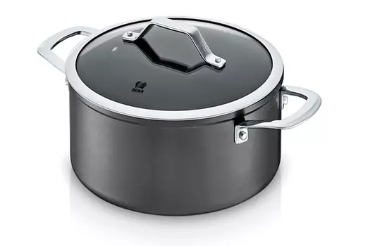 Кастрюля с крышкой Titan