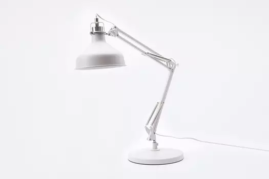 Лампа настольная НТ-837W