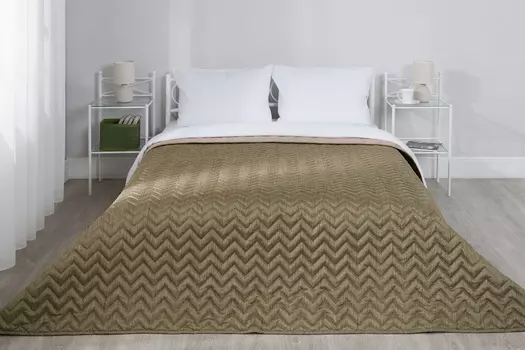 Покрывало стёганое Python