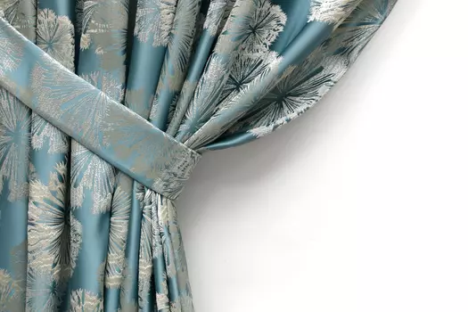 Штора на ленте Salute