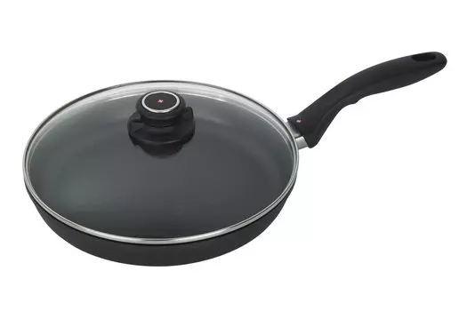 Сковорода с крышкой Classic