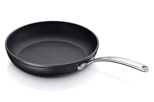 Сковорода Titan