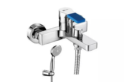 Смеситель для ванны Aura