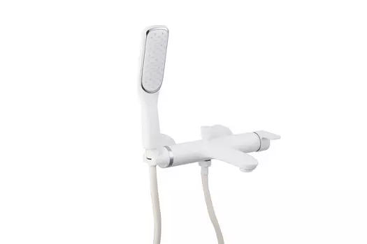 Смеситель для ванны и душа Dina