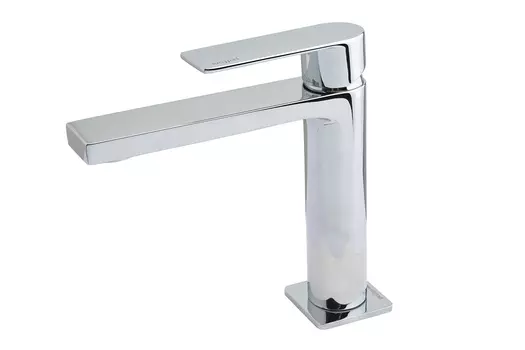 Смеситель для ванны Tango