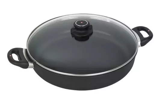 Сотейник с крышкой с 2 ручками Classic