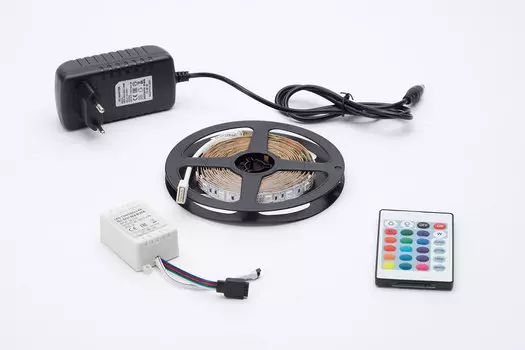 Светодиодная лента Volpe ULS-Q221