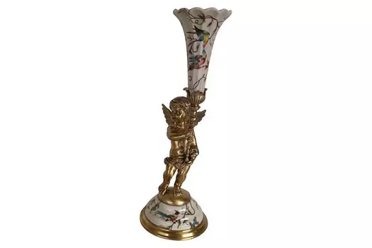 Ваза В руках ангела A545