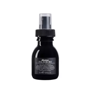 Несмываемое молочко для абсолютной красоты волос Davines OI All In One Milk 50 мл