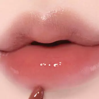 Аква-тинт для глянцевых губ alternative stereo Lip Potion Aqua Glow 9 Coco Milk