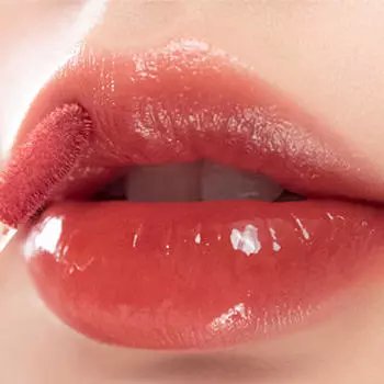 Глянцевый тинт с эффектом стеклянных губ Rom&Nd Glasting Water Tint 03 Brick River