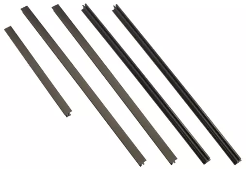 Аксессуар для аппаратурного шкафа NetShelter SX 42U/48U Baying Trim Kit Black (AR7600)