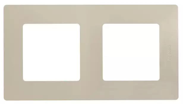 ETIKA Рамка 2 поста, сл. кость Legrand 672512