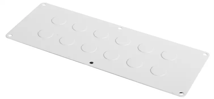 Панель кабельных вводов EMW-PCD-526.129 с отверстиями 12,5мм-6шт., 20мм-13шт., 32,5мм-7шт. (EMW-PCD-526.129)