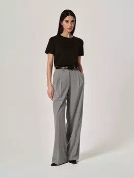 Футболка Base от Present & Simple